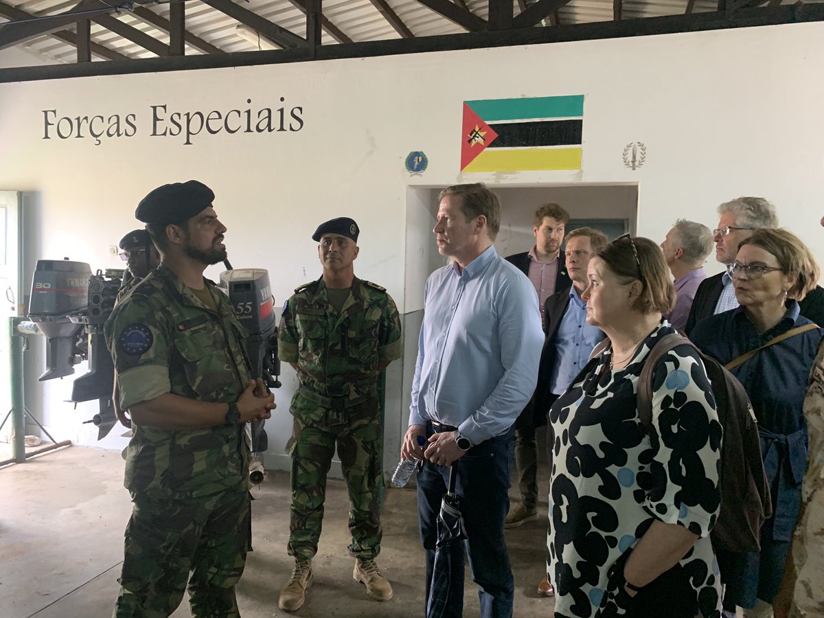 Whilst in Mozambique we had the chance to visit the @EUTMMozambique . Good to see that the mission is firmly up and running and providing valuable training &amp; equipment to the 🇲🇿 armed forces. My thoughts returned to the discussions we had in PSC on the mission’s mandate 🇪🇺