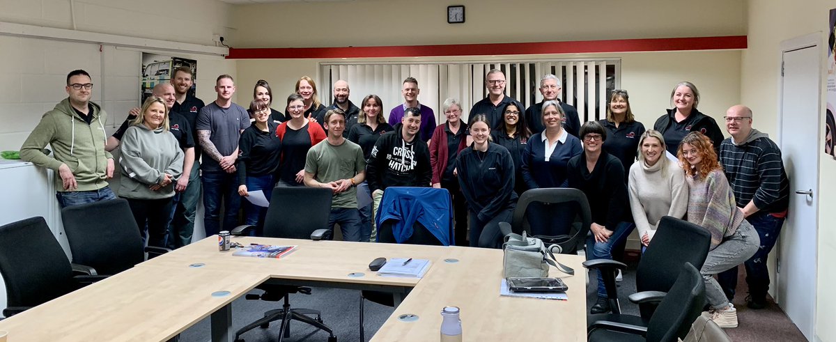 What a great <a href="/ResusCouncilUK/">Resuscitation Council UK</a> eALS course <a href="/NARSBASICS/">Norfolk Accident Rescue Service (NARS)</a> today with <a href="/EastEnglandAmb/">EEAST Ambulance Service</a> and <a href="/nnuhcriticalca1/">@nnuhcriticalcare</a> staff - the enthusiasm and team work was superb <a href="/NNUHTeamResus/">NNUH Resuscitation & Education Services-RRT</a> <a href="/JamieESMather/">Jamie Mather (He/Him)</a> <a href="/KBotsfordSmith/">Karan Botsford-Smith</a> @CarlSmith1973 <a href="/medic_brown/">Laura Brown</a> <a href="/MrScotty818/">Craig smith</a> <a href="/chadchr82/">Chris Chadwick</a> <a href="/ericaley66/">erica ley</a> <a href="/EEAST_GClark/">Graham Clark</a>