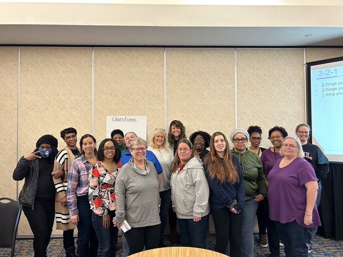 EdmentorNH's tweet image. This group of ⁦@NPSchools⁩ K-5 educators are ready to dive deeper into ⁦@edmentum⁩ Exact Path.  Awesome day with some dedicated educators. #educatorfirst