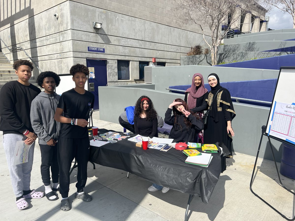 RanchoHSCougars's tweet photo. What a wonderful time we are having at the Arab Cultural Festival taking place on our campus now. Come on out to this community event which is open the the public from 12:00-3:00pm. https://t.co/p2NGUeFiYh