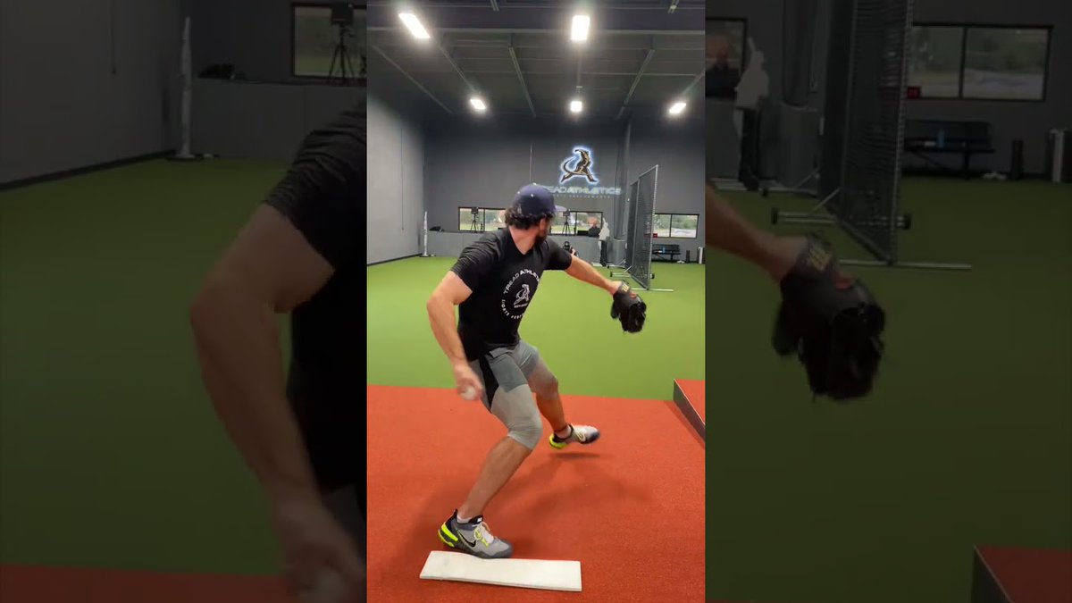 101.4 MPH In A Bullpen | Jake Pilarski
 
npbhub.com/119590/
 
#BaseballCoaching #BaseballTraining #BaseballTrainingPrograms