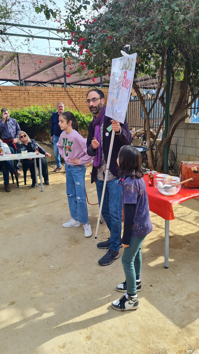 ismaelsc_'s tweet photo. El romancero feminista de las hijas de @ozecai tendría que abrir telediarios y ser asignatura en los colegios. #Muero 🥰
Mil gracias por vuestra actuación en el evento de solidaridad con Cuba 🇨🇺 celebrado en #SevillaHoy https://t.co/uusOwsoVrO