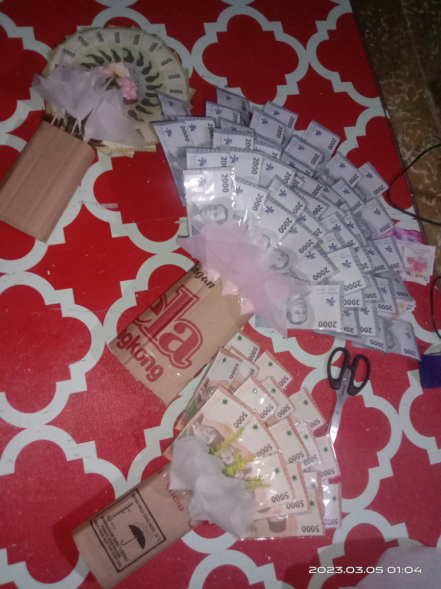 lylii89's tweet photo. Alhamdulillah Selesai.
Sedikit lebih bermakna.
#buketUang #madeinMe
Thankyou for order Tetangga. https://t.co/Oz96J1dLxk