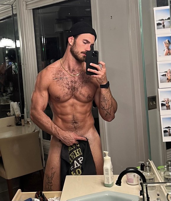 deserve it https://t.co/VNKthhjt6P