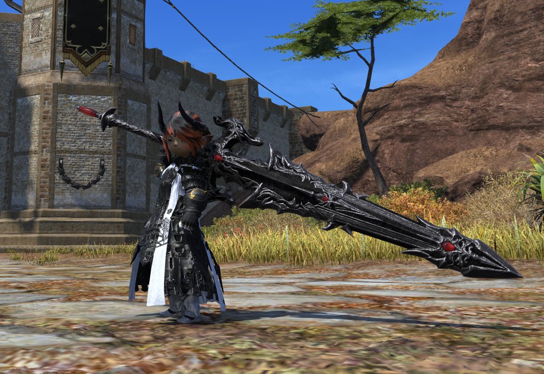 SauceMyNoodle's tweet photo. lalafells with human sized weapons thread https://t.co/4s2u1FaH6Y