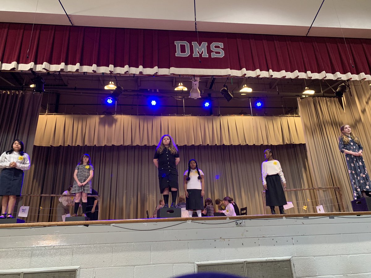There are still two chances to see these amazing students from <a href="/DMSDragons/">DicksonMiddleSchool</a>  perform tonight at 7pm and tomorrow at 2pm! Come support <a href="/dmsperforming/">DMS Performing Arts</a> 📸