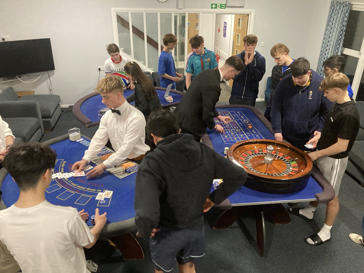 ShapwickHouse tweet media