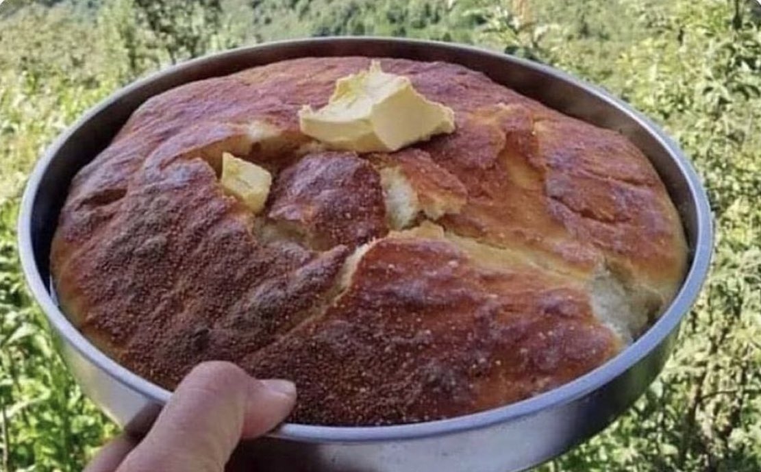 YavuzOmer5334's tweet photo. Diyetisyenim;Ömer bey hafta sonları ödül olarak kahvaltıda ne yemek istersiniz?
Ben;🤤👇🏻 #Tereyağı #Minci #koleti
Esselamünaleyküm,Hayırlı sabahlar hayırlı pazarlar gününüz Aydın olsun.
#Günaydın
#HayırlıPazarlar
#HayırlıSabahlar https://t.co/j53IhZXRjh