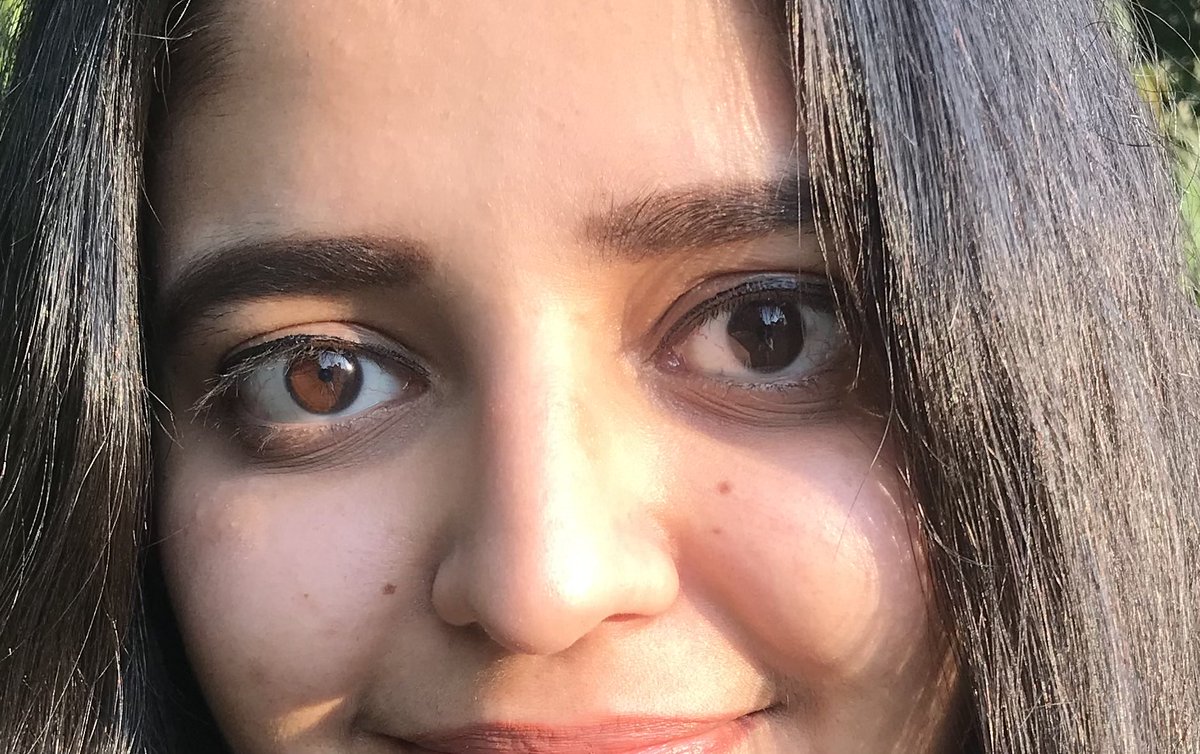 FavouriteDiary's tweet photo. Two eyes, million emotions! https://t.co/PxBi0Y50Qq