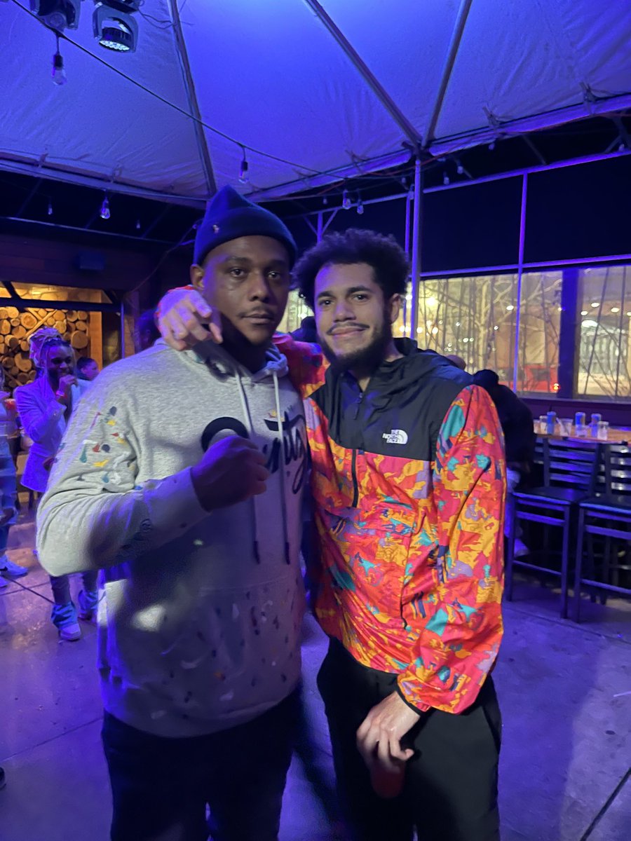 JuniorHolmes's tweet photo. The champ!!! https://t.co/4QkNbRCSZJ