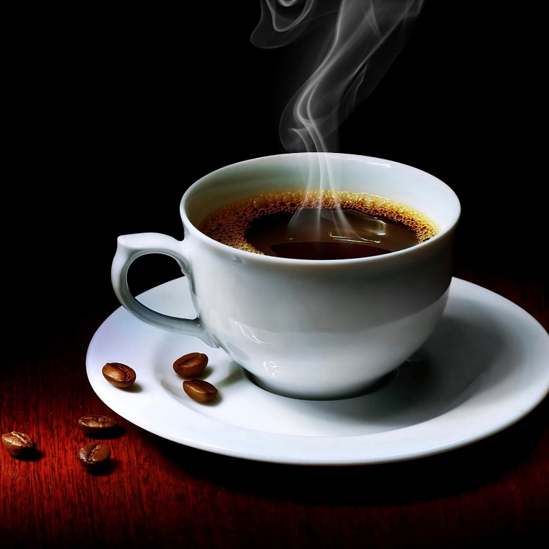 Does drinking coffee every morning protect your brain?

According to Dr. Peter Attia, the morning beverage protects against a wide range of pathologies, including cognitive decline and neurodegenerative diseases such as Alzheimer’s disease (AD) and Parkinson’s disease.