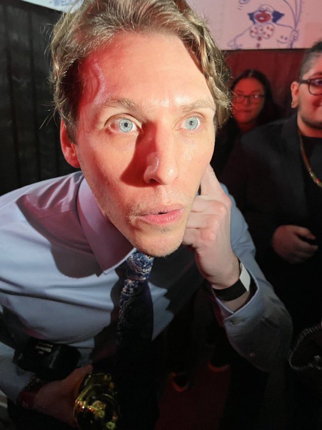 sweetlemondream's tweet image. IM SHAKING IN FEAR WHAT IS TBIS