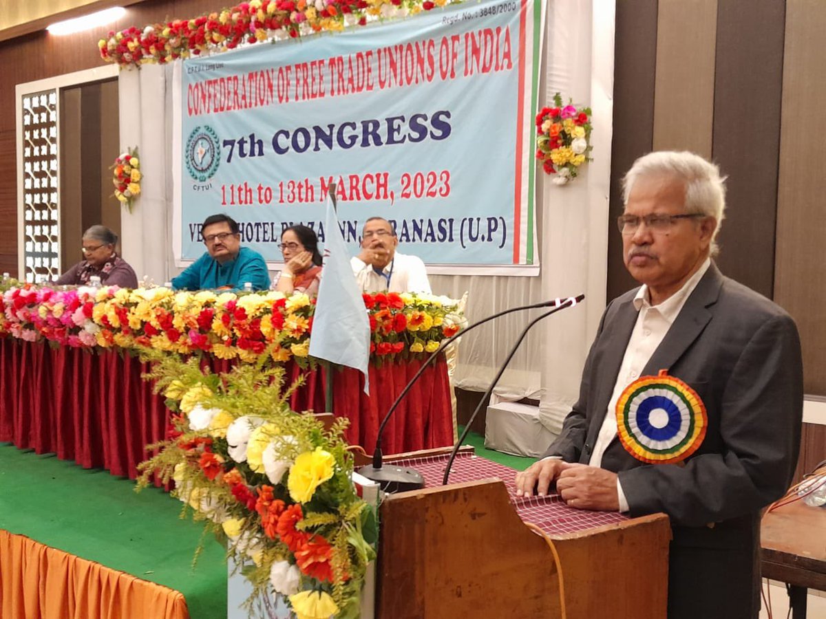 CFTUI2's tweet photo. #CFTUI president Sri N Kanaka Rao giving the inaugural address at the 7 th congress at Varanasi. He stressed upon workers unity and organised struggles for betterment of workers community across various sectors in our country .
@itucasiapacific @ituc https://t.co/BiSwtRPTXz