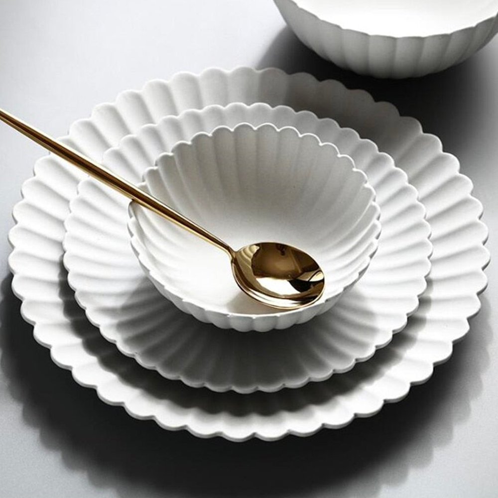 MesmerizeD_it's tweet photo. The Petal Plate & Bowl will suddenly embellish your dinner and you will not have to think about any other decor item for your dinner presentation since this tableware is beautiful on its own.
Visit: https://t.co/fFwyDwSCqc
#plate #dinnerwareplateware #hospitaliydesign #dish https://t.co/OI2NbIe1gs