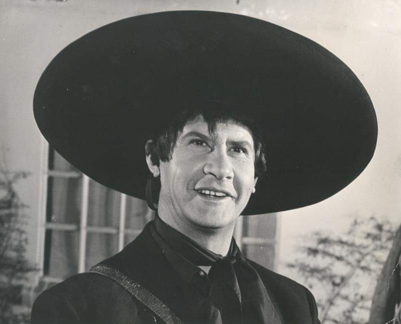 Cineteca Nacional lamenta profundamente el fallecimiento de Ignacio López Tarso, actor mexicano, galardonado con la Medalla Salvador Toscano. Su legado permanecerá vigente como pilar invaluable del cine nacional. 
Nuestro sentir está con sus seres queridos. Descanse en paz.