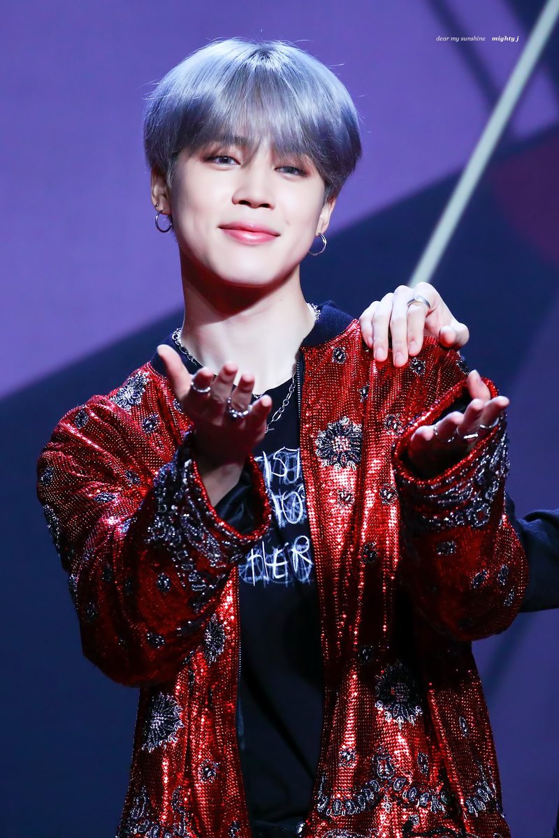 CyanaDC's tweet photo. ❤️#Jimin https://t.co/U4YzO2aU4G