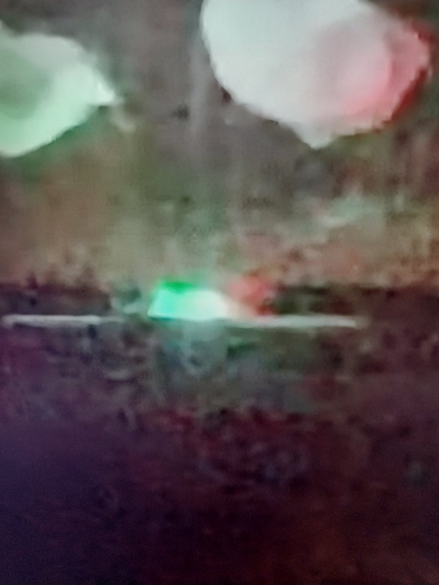 bbrown_hes's tweet image. Can&apos;t wait to share these pics with my students of the Dragon spacecraft re-entry and touchdown. We created parachutes for space capsules and tested them 2 weeks ago. #coolscience #STEMreallife #NASAlive