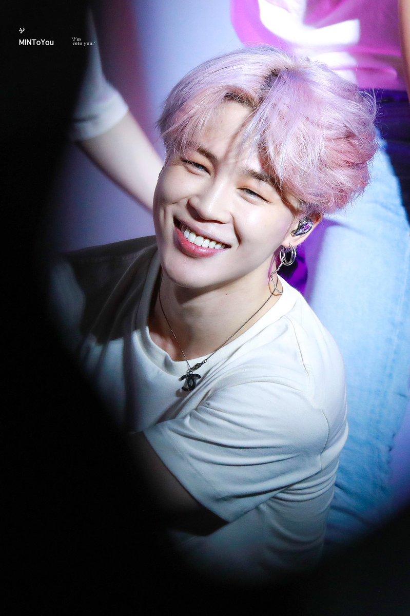 CyanaDC's tweet photo. 💜💜💜 #Jimin https://t.co/STVnOYgaeQ
