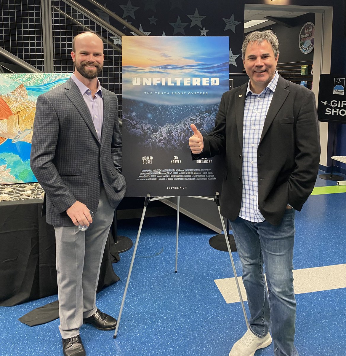 Thumbs up! UNFILTERED- the truth about oysters was a spectacular film. Bravo <a href="/ChuchaBarber/">Chucha Barber</a> &amp; Josh it looked great at <a href="/challengertlh/">Challenger Learning Center of Tallahassee</a> <a href="/ahanstein/">Alan Hanstein</a> thx <a href="/OysterCityBeer/">OysterCityBrewingCompany</a> for the tasty ale.