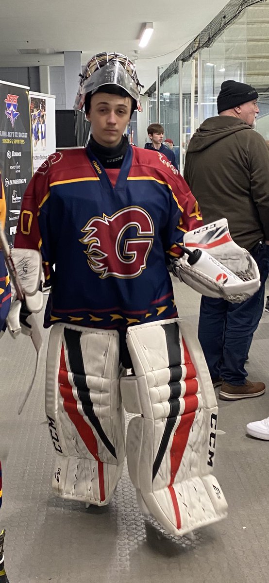 dazz20's tweet image. No Cardiff game for this one so  “On Loan” to @GuildfordJIHC U18 today v #SloughJetsJihc @JetsJunior #guildfordflames #EBUG