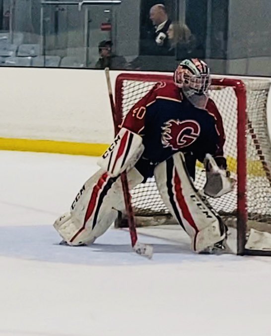 dazz20's tweet image. No Cardiff game for this one so  “On Loan” to @GuildfordJIHC U18 today v #SloughJetsJihc @JetsJunior #guildfordflames #EBUG