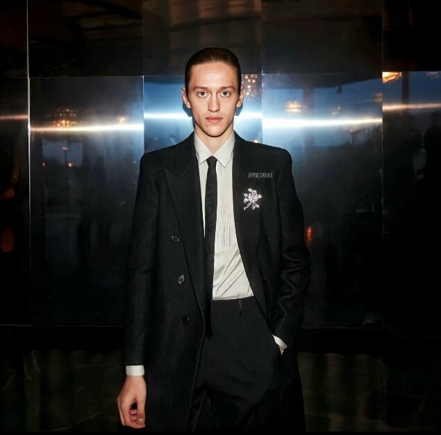 percyhynespics's tweet photo. NEW: #PercyHynesWhite at YSL × W Magazine's pre-oscar party. https://t.co/WE7Si3IquZ