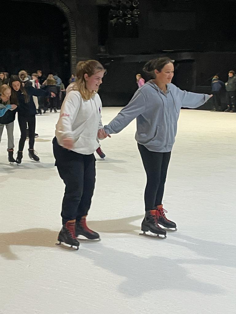 Carus House on Twitter "Year 9 LOVED ice skating in Blackpool ️💙 ️🥶"