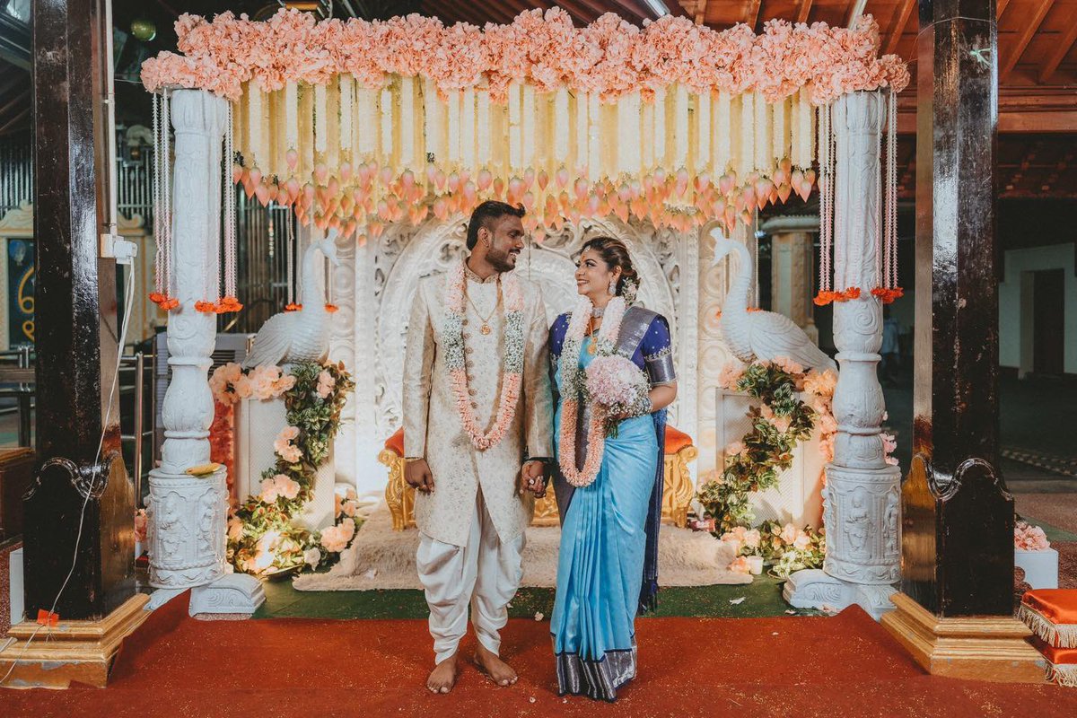AndrewkoeStudio's tweet photo. “I met you in the dark, you lit me up; You made me feel as though I was enough.”
#Engagement Embellishments with Santthene & Sharvin.
-
#andrewkoestudio #photography #malaysianwedding #weddingphotography #sonyalpha #sonymalaysia #sabyasachi #capturingemotions #capturingmoments https://t.co/AwQ3PGo77i