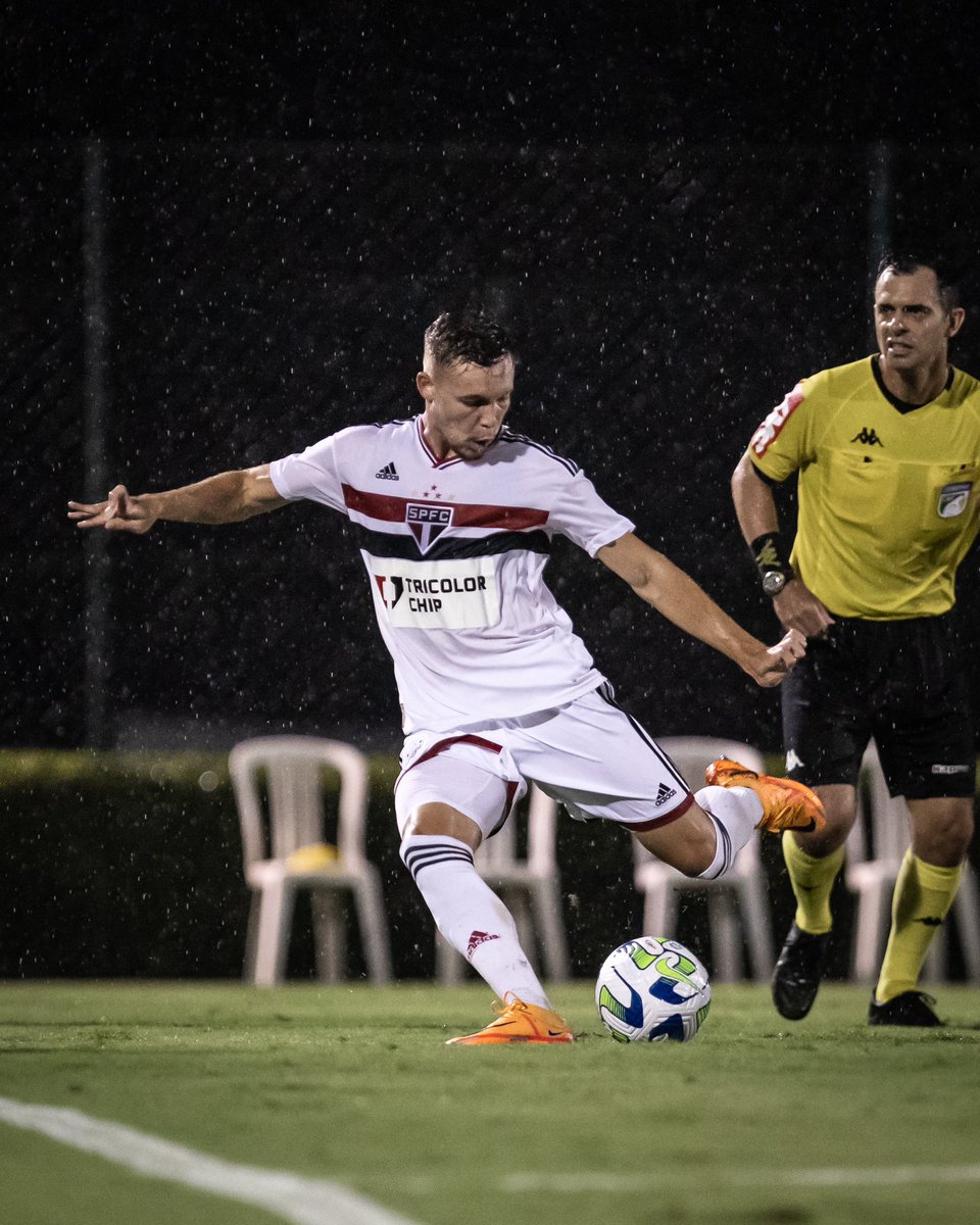 FelipeNegrucci's tweet photo. Vitória importante!⚔️🇾🇪 https://t.co/oJEkz3XLAi