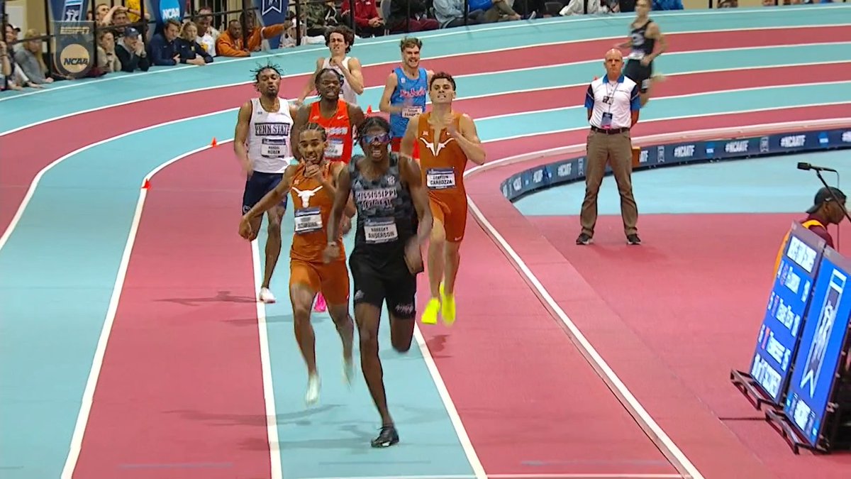 MOTrackFanatic's tweet image. DQ.
Youth/HS runners, fight the desire to move left/right, in front of an oncoming runner as you near the finish.
Yes, you did it as a kid while running in school yard, 
but run in a straight line, the shortest distance 2 finish
&amp;amp; avoid getting Dq'd!!!
#TheMoreYouKnow #PracticeIt