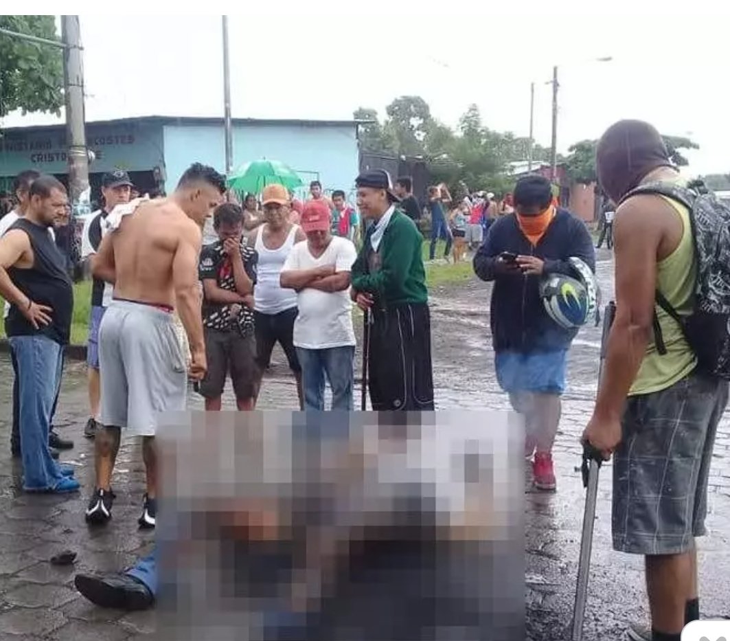FonsecaUve's tweet photo. Papa Francisco @Pontifex_es, ya vió estas fotos de sus ovejitas que promovieron  el crimen y la violencia en el 2018?? .Quienes serán los terroristas y desequilibrados? Nosotros seguimos alabando a Dios y llevando Bienestar al Pueblo, aunque nos llame Guarangos. https://t.co/dFzAIYJEP7