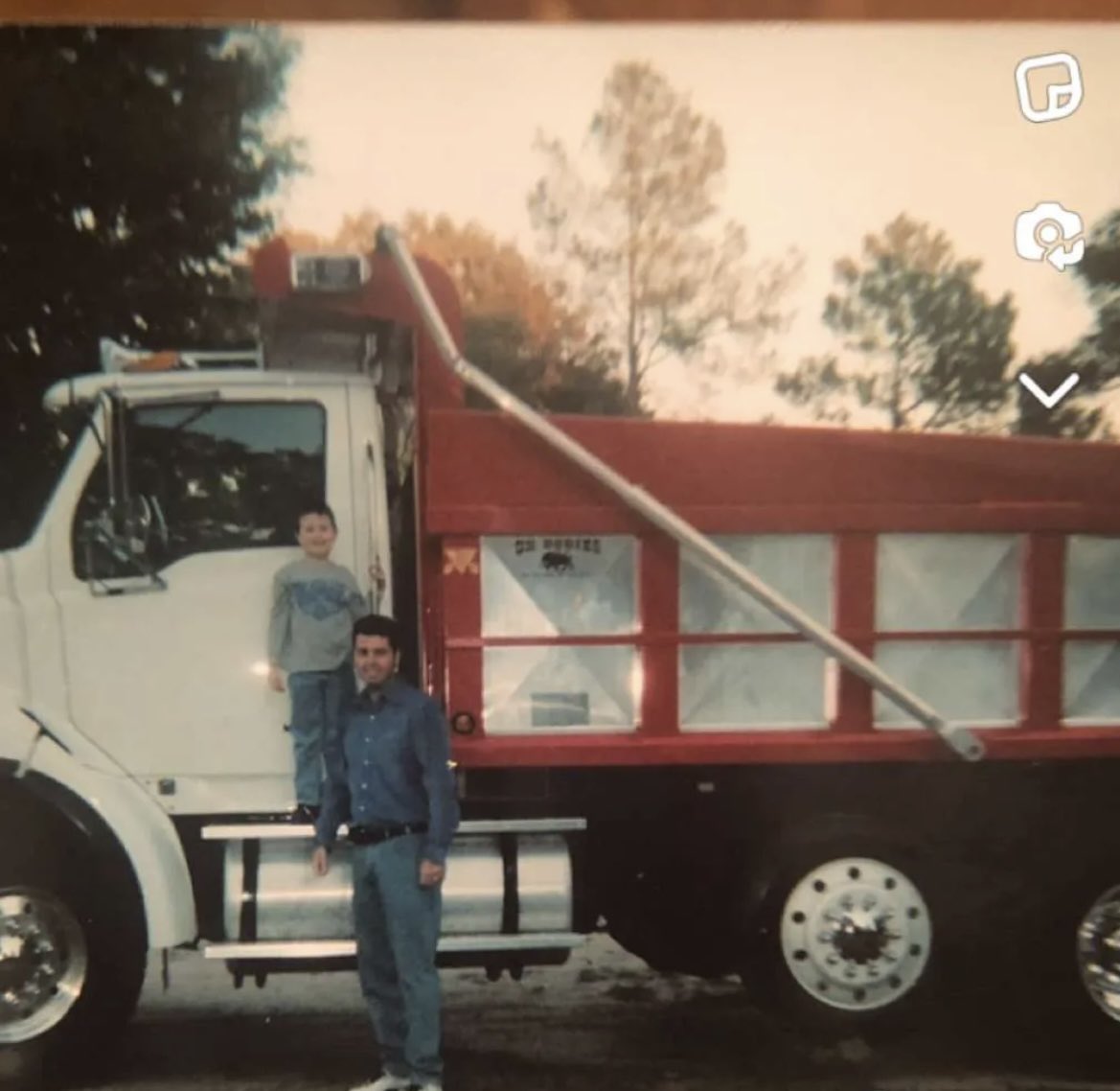 Tcruise55 tweet media