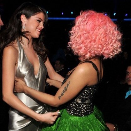 M4RCIOICY's tweet photo. tão minhas. 🥺💕 https://t.co/qzckyqBv60