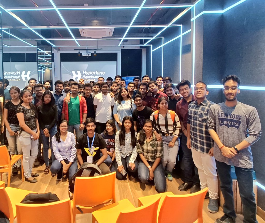 imanishbarnwal's tweet image. Excited to have hosted Kolkata's first-ever Hyperlaunch event by @hyperlaneIndia! ⏩

Special thanks to my co-speaker @swetashaw_ and everyone who made it a success. Explained the benefits of Hyperlane and had a blast! 🚀🎉 

#Hyperlaunch #Kolkata #HyperlaneIndia @GemsDAO