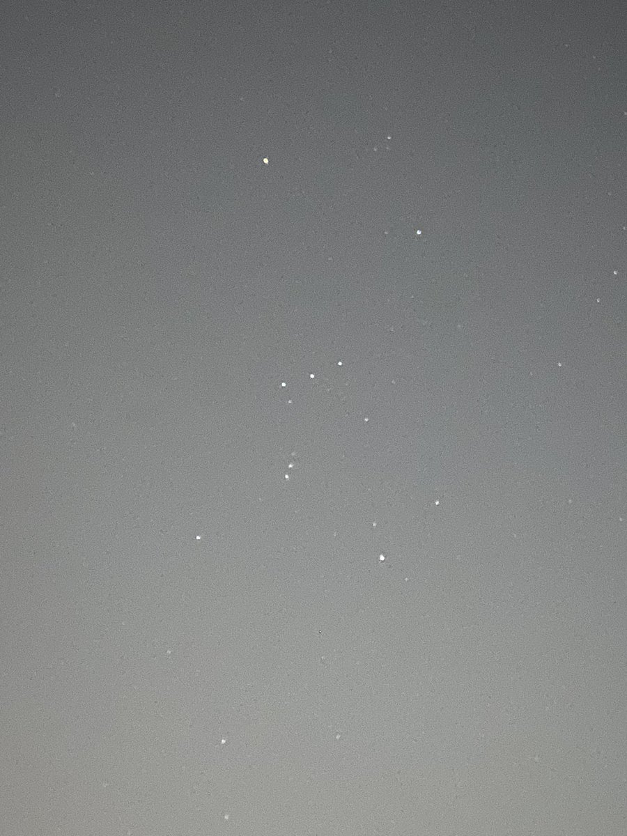 jphirsch's tweet image. The constellation Orion in the night sky over Addison Circle. Perfect spring night on the balcony 👀 #AddisonTX @VisitAddison @townofaddison @AddisonMagazine #orion #constellation #starrynight