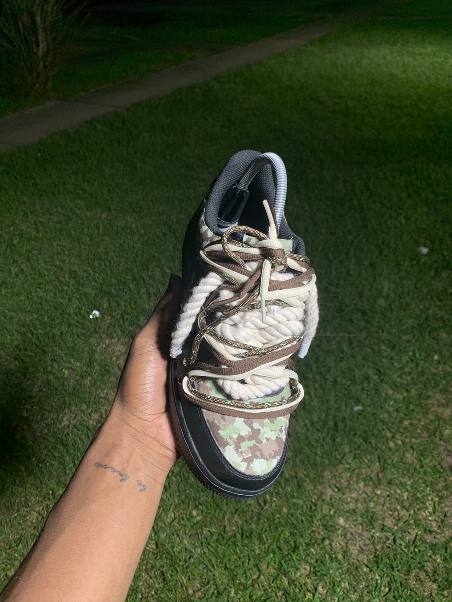 d__robert's tweet photo. Gotta get away🫡 
#2tallcustoms🧘🏾‍♂️ https://t.co/Hjx20egvwu