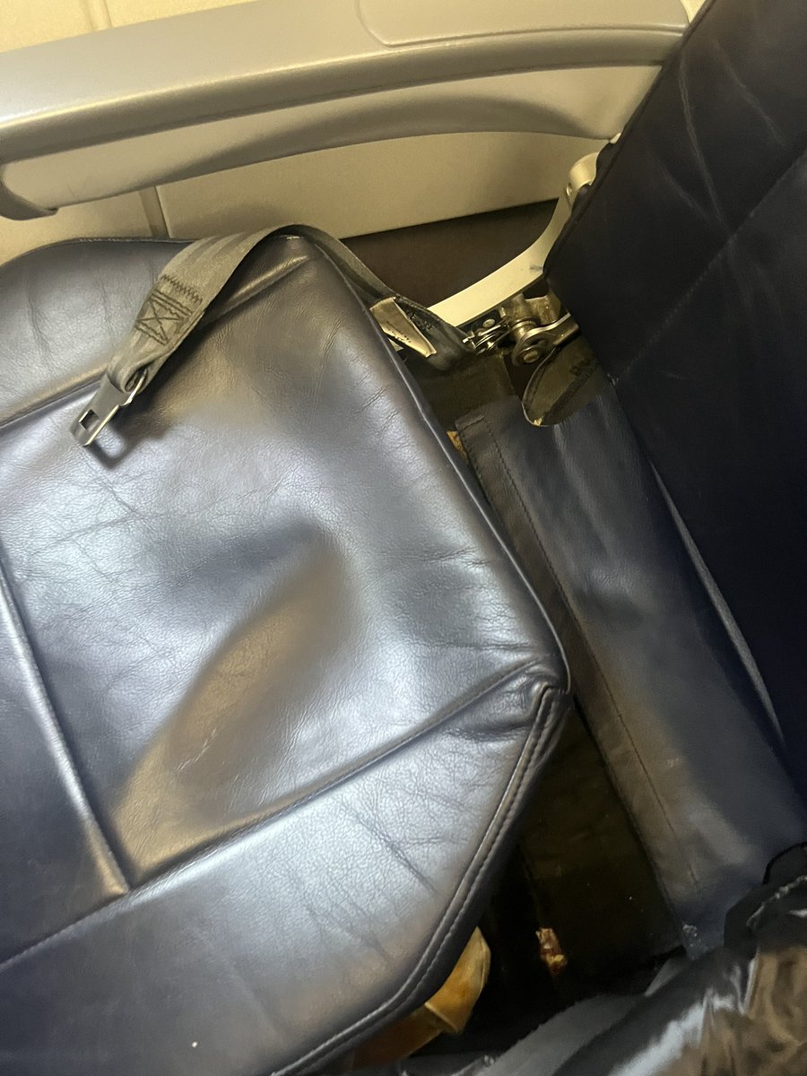Who do I contact about this ridiculous unsafe broken seat I was sitting on for 4 hours <a href="/AmericanAir/">americanair</a> ?! Worst flight ever on top of you guys sending my luggage on another flight ?!! Still don’t have it…