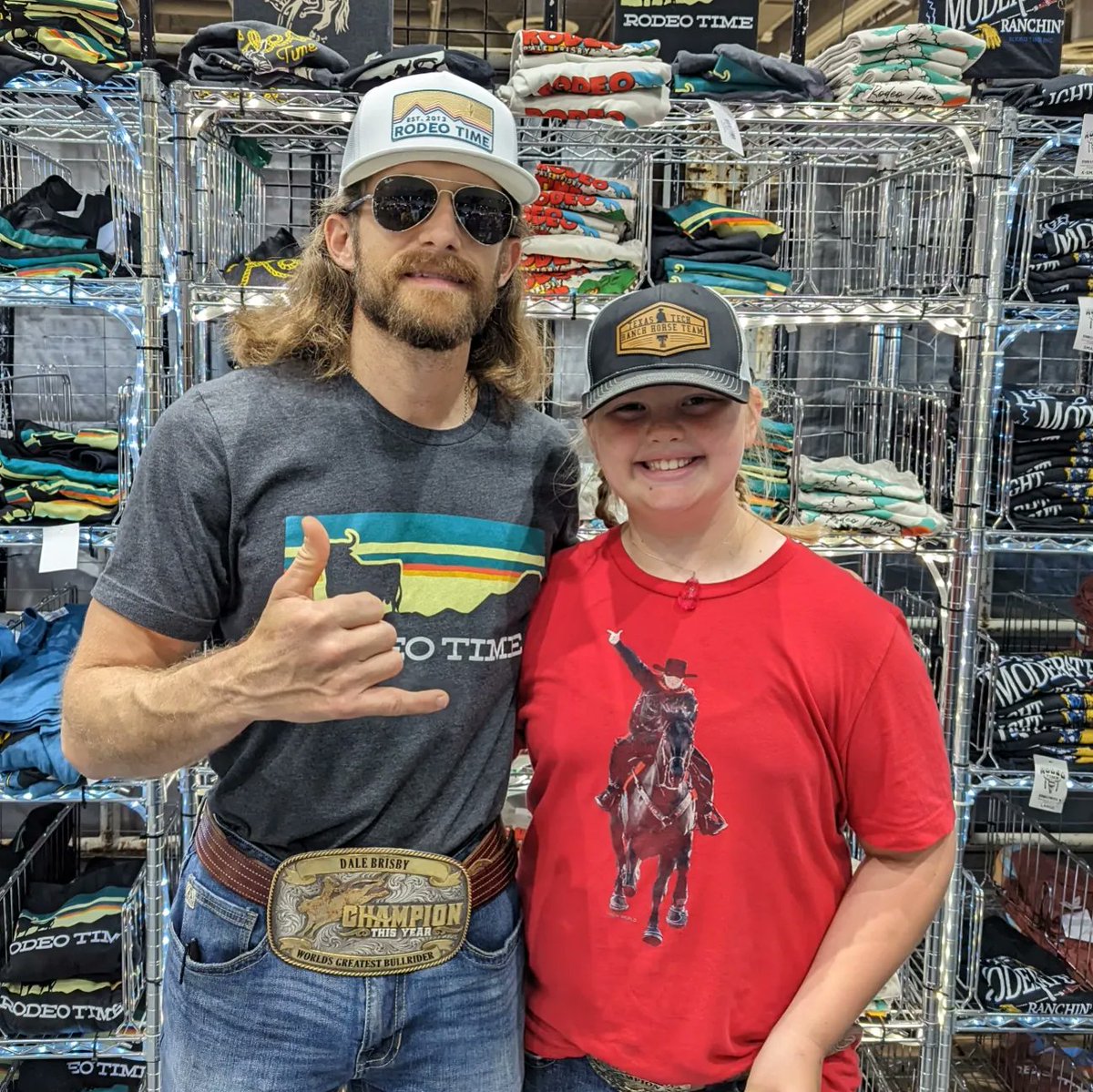 meblk's tweet photo. We celebrated everything @TexasTech and @ttu_maskedrider x @RODEOHOUSTON today! An added bonus was meeting @dalebrisby. It was a great day for our little. 🔴👆🏻⚫ #MissH #FutureRedRaider @troyakaTB https://t.co/eB1jRJUo77