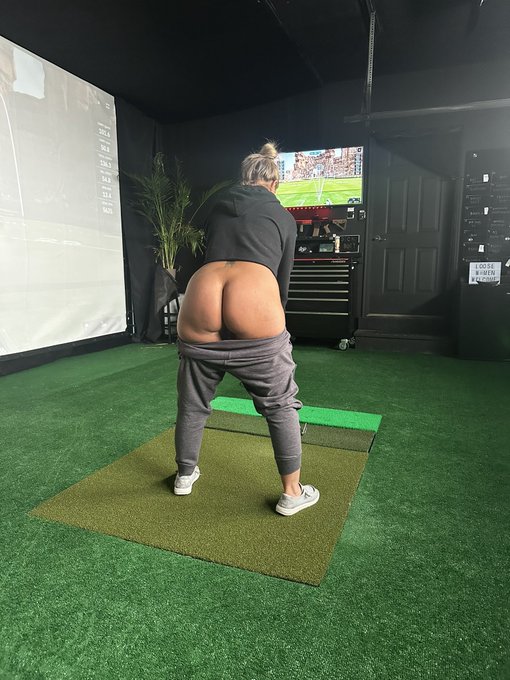 Very torn on my offers from LIV and the PGA https://t.co/Jcdd8MrylE<a href="/tag/miami"class="tags"><span>#miami</span></a>