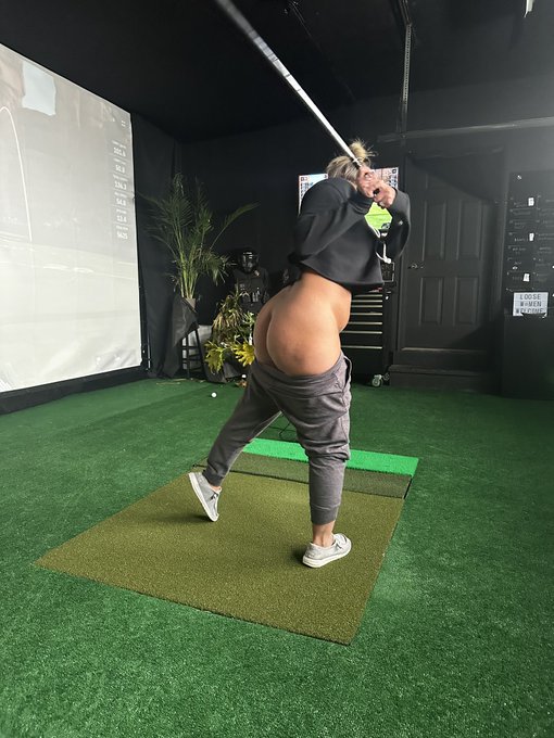 Very torn on my offers from LIV and the PGA https://t.co/Jcdd8MrylE<a href="/tag/miami"class="tags"><span>#miami</span></a>