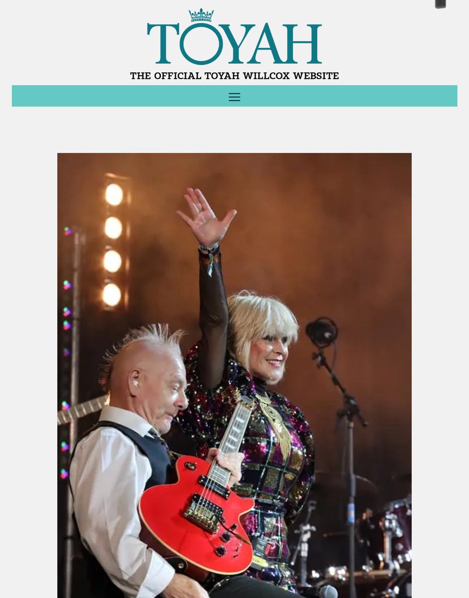 So happy to see <a href="/toyahofficial/">Toyah Willcox</a> using my photo from last years Cropredy festival ! 

toyahwillcox.com/news/events/to…
