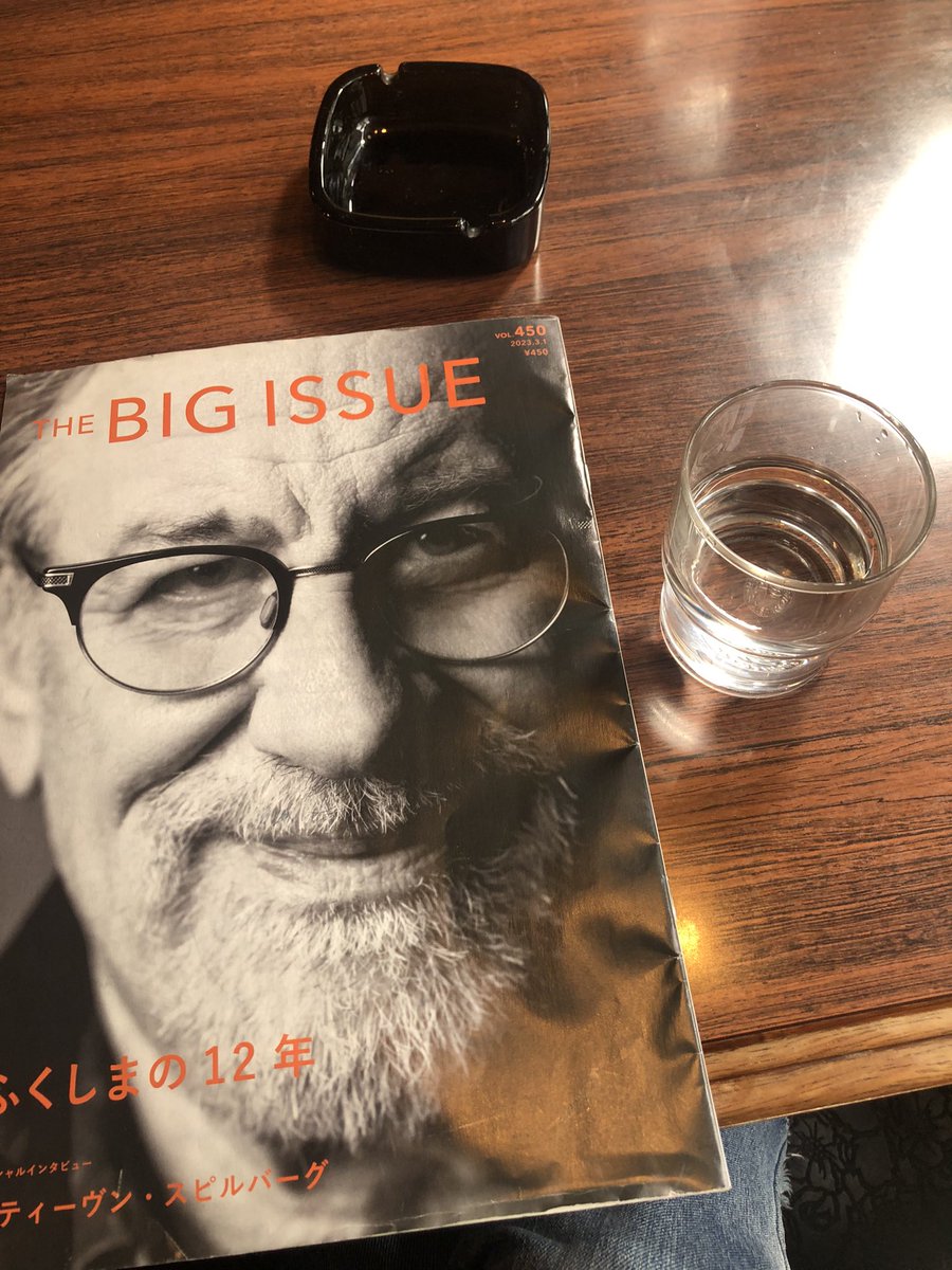 MayuWakisaka's tweet image. 今回のBIG ISSUEすごい読み応えある。
#thebigissue #bigissue #ビッグイッシュー　#昭和喫茶　#雑誌