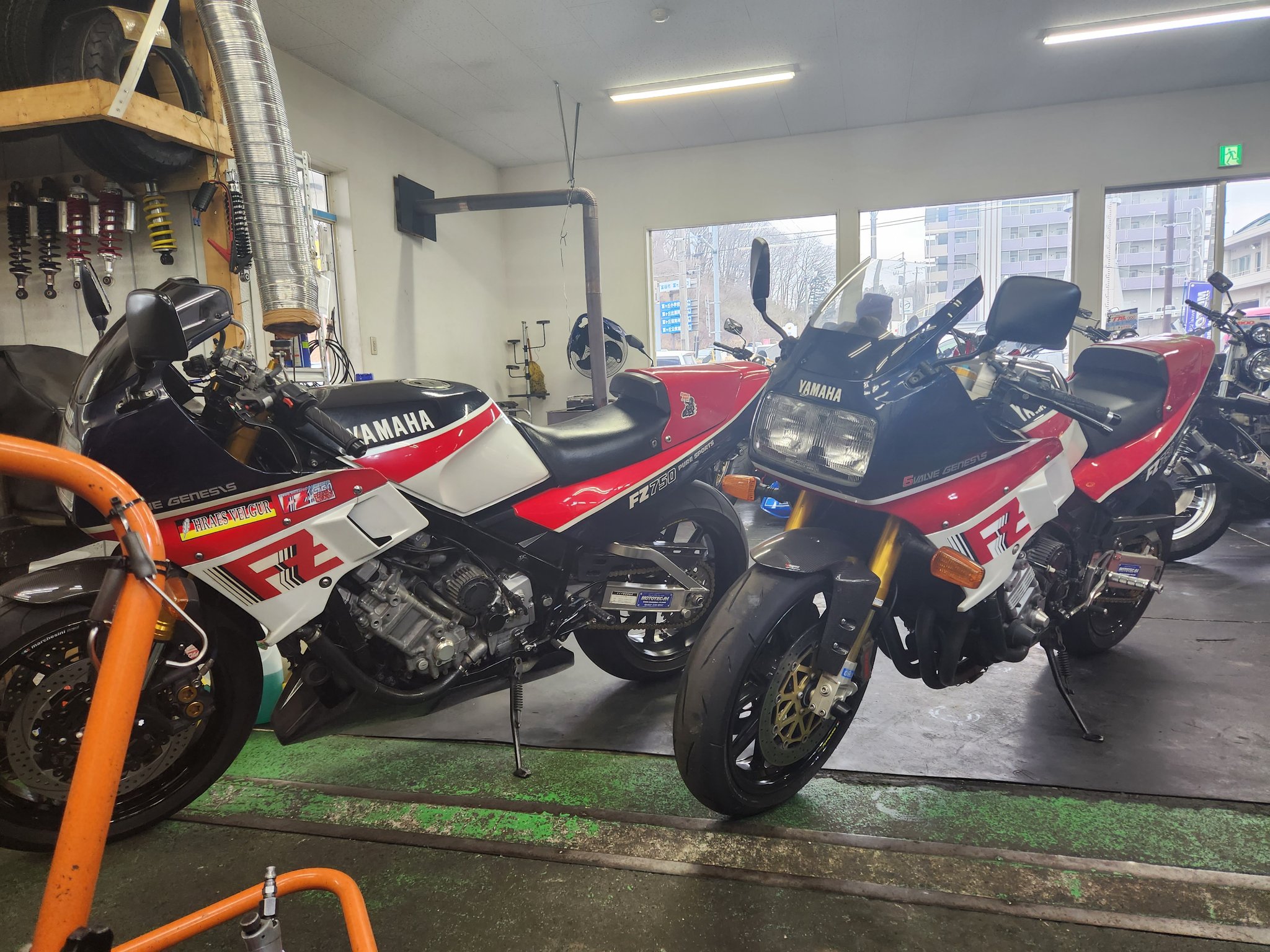 「モッコ様」　２台 センチュリー 裸族のお立ち台 M.2ダブルスタンディングプラス