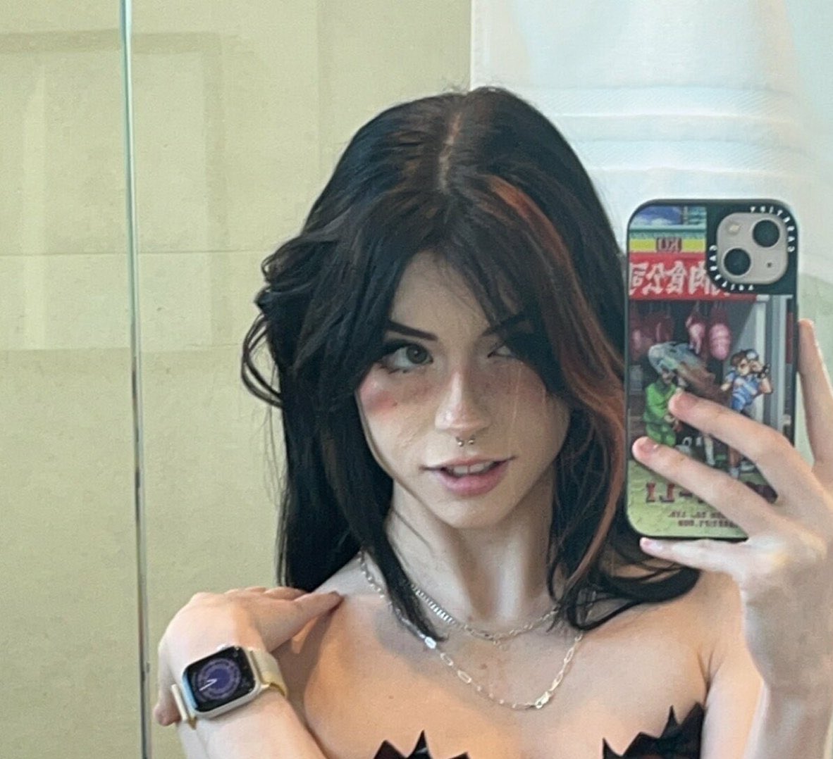 HannahOwO in 4k (Parody) on Twitter: "Wonder Woman 💕"