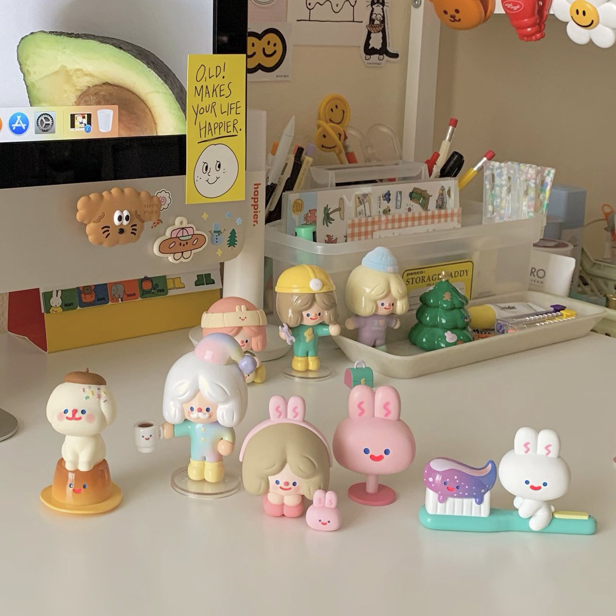 marauisxx's tweet image. 🪄𝖱𝗂𝖼𝗈 𝗁𝖺𝗉𝗉𝗒 𝗐𝗂𝗇𝗍𝖾𝗋 𝖽𝖺𝗒

น้องเป็น 𝖺𝗋𝗍 𝗍𝗈𝗒 ถ้าเริ่มงอกแค่ตัวเดียวจะเต็มโต๊ะแบบเราแน่นอนนน ของจริงน้องรักกกกมากกว่าในรูปปแบบมากก 
พออยู่รวมๆกันแล้วโต๊ะดูมีอะไรเยอะขึ้นด้วยค่ะะ 💖
#รีวิวLazada 

🍎 : lzd.co/3T7lqeX