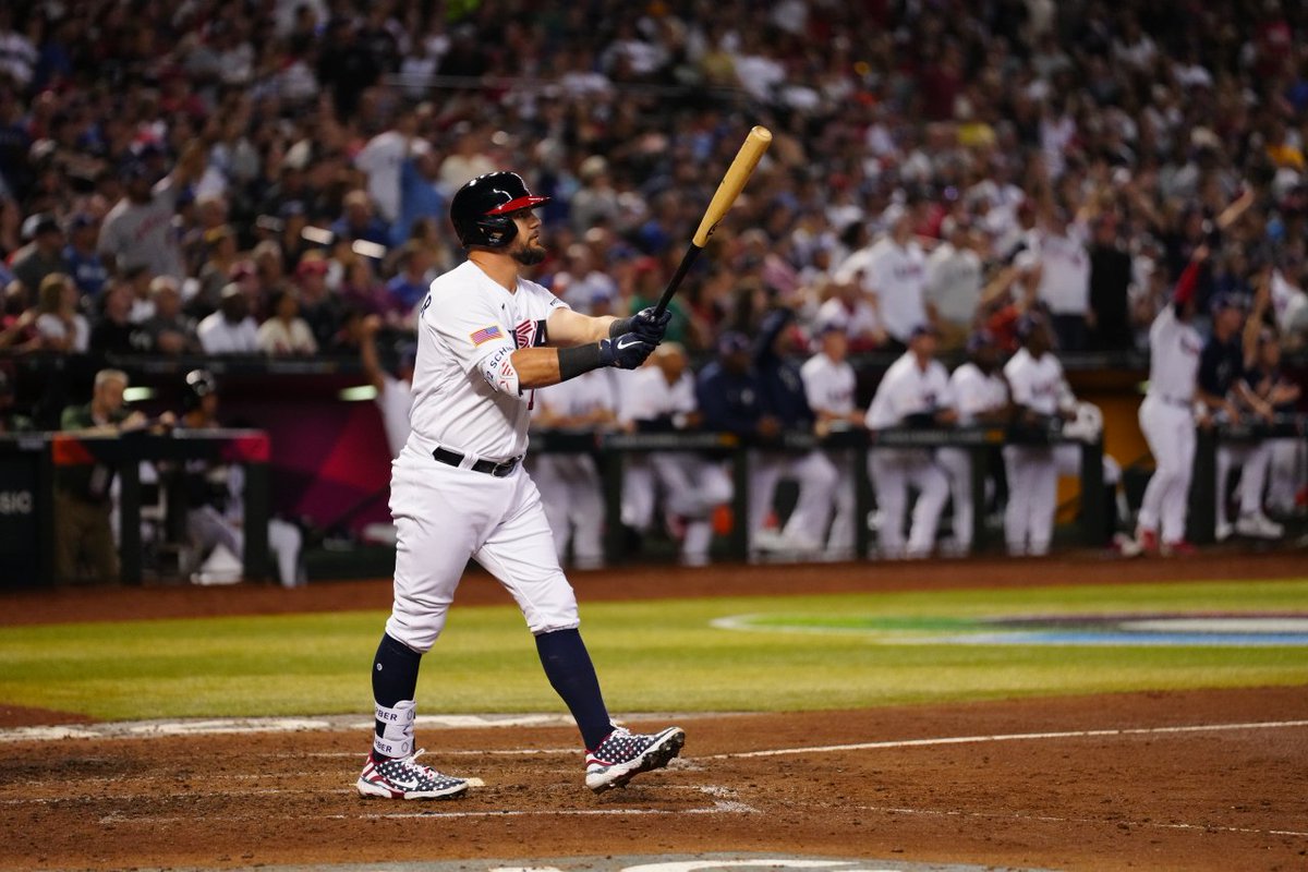 MLB's tweet photo. For glory. #WorldBaseballClassic https://t.co/AaFnKp4e0r