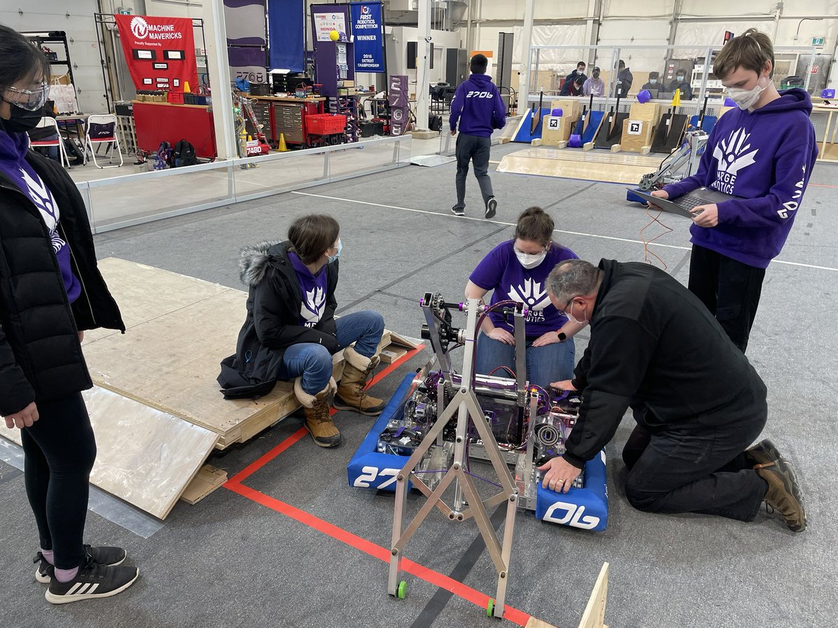 frc2706's tweet photo. Team work makes the dream work! Thank you so much @frc7480 for letting us work in your amazing Kingston practice field along with @Team2708 and Sparkling H20! See you soon at competition! #friendswithrobots #chargedup #firstenergize https://t.co/873O3yHDSk