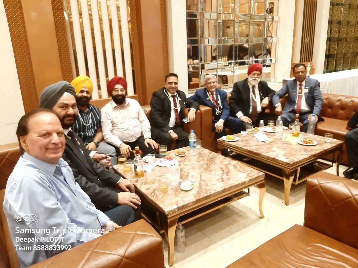 TheDeepakPILOT's tweet photo. #LionsClubs @RajouriGreater #DeepakPILOT #AdvDeepakPILOT
Thanks Team Lions Club https://t.co/7iahloUjvU