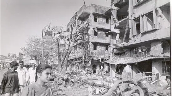 30 years ago, on March 12, 1993, a dozen bomb blasts ripped across Mumbai (then Bombay), killing over 250 people and injuring ~ 1500 others. I recall being in Colaba at the time, and heard two of the blasts. #SpiritOfMumbai aside, the city was never the same again. #MumbaiBlasts