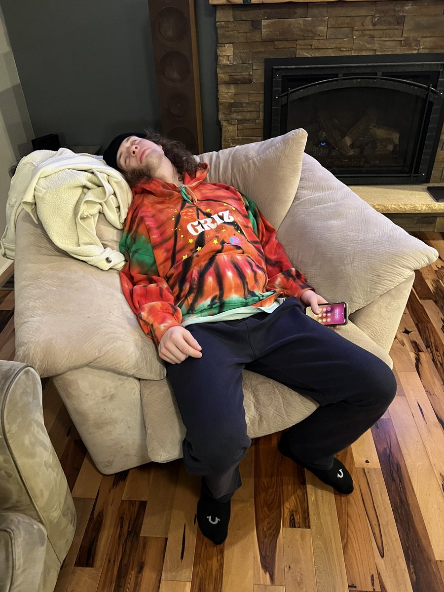 KodieEuerle's tweet image. Who did it better??